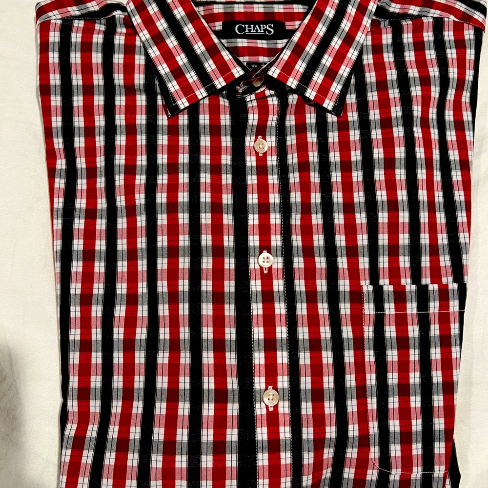 Mens Chaps dress shirt. 17 1/2, 32/33. Never dried in dryer, always hung to dry.